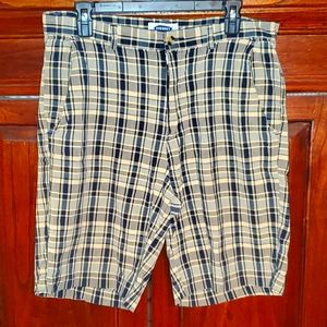 OLD NAVY MENS SHORTS